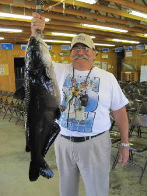Lunker catfish caught at Texas Freshwater Fishery Center