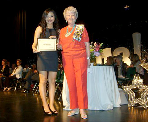 Vice Regent Suzanne Fife (right) presents the DAR scholarship award to Hannah on behalf of the Sarah Maples Chapter of DAR. (COURTESY PHOTO)